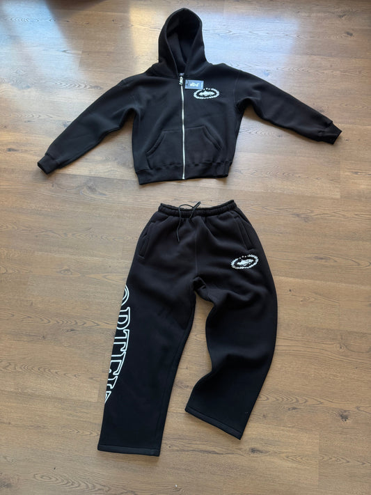 CONJUNTO CORTEIZ OVERSIZE M1 - NEGRO