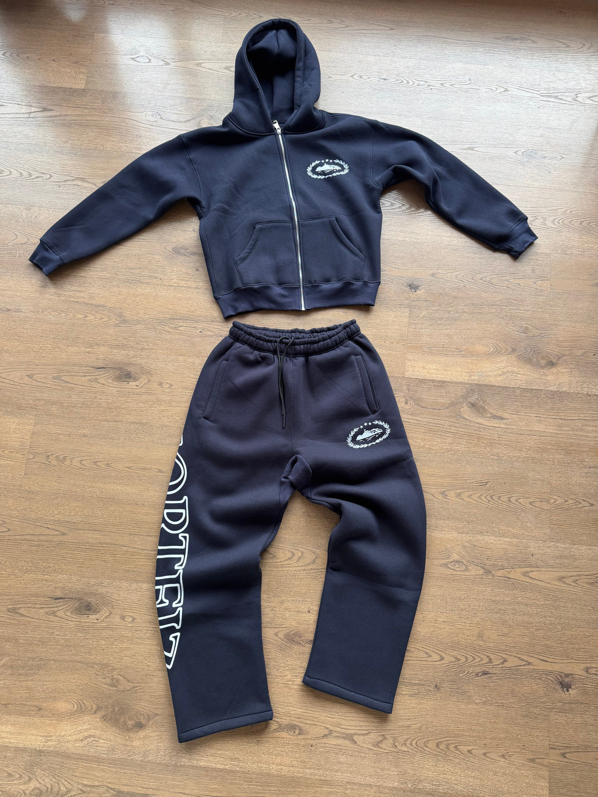 CONJUNTO CORTEIZ OVERSIZE M4 - AZUL MARINO