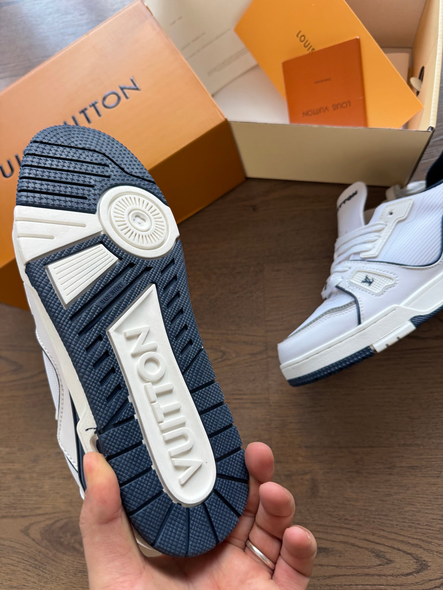 LV TRAINER - M5