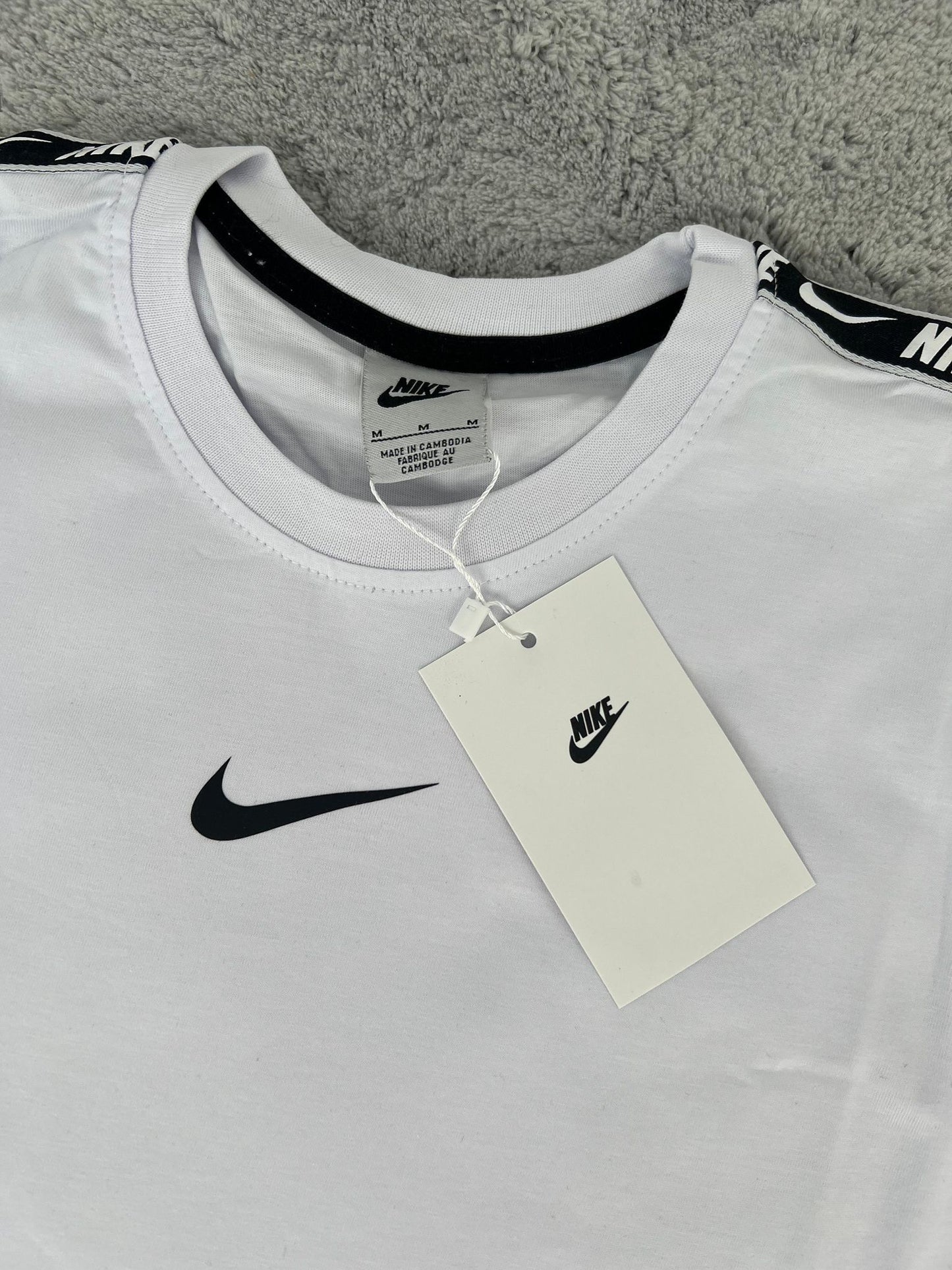 CONJUNTO CORTO - NIKE - M8