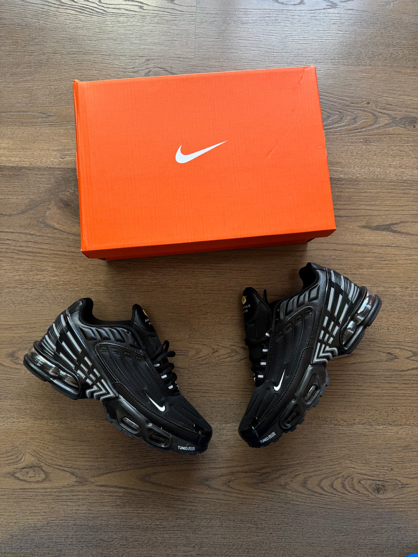 NIKE AIRMAX TUNED 3 - M4