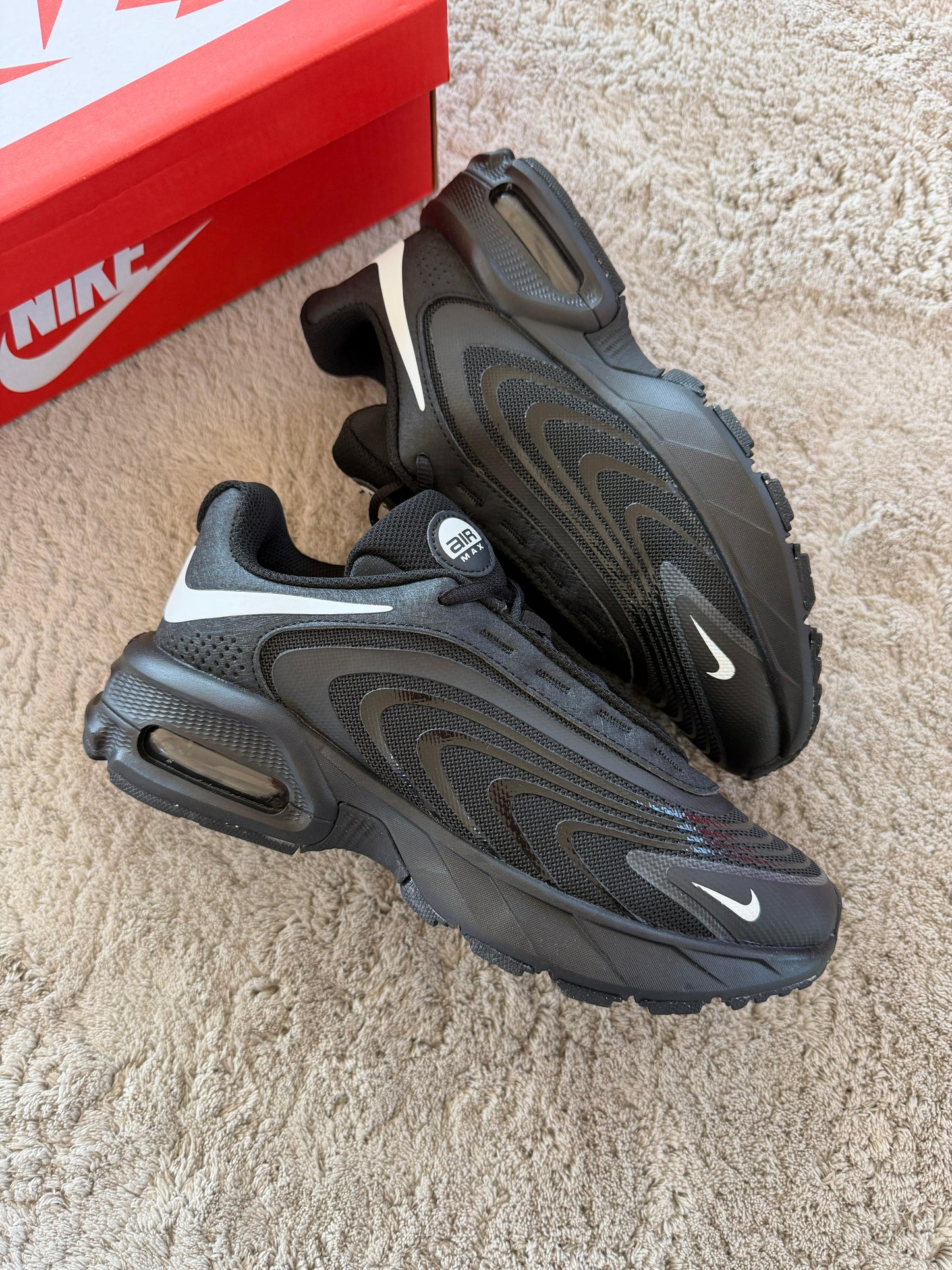 NIKE AIRMAX FIRE - M1