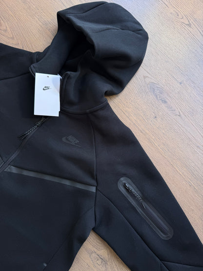 NIKE TECH FLEECE - M6