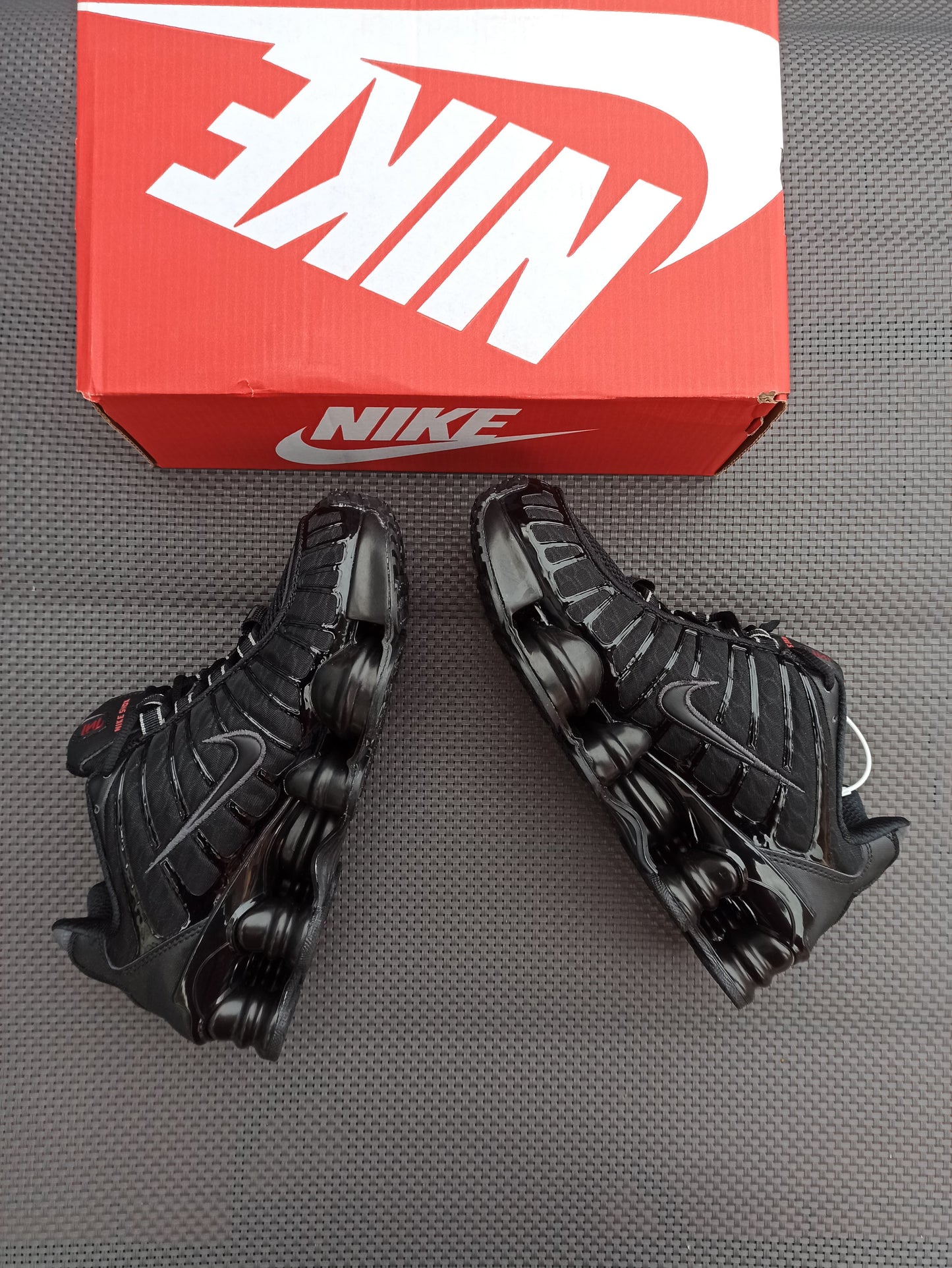 NIKE SHOX - MODELO 1