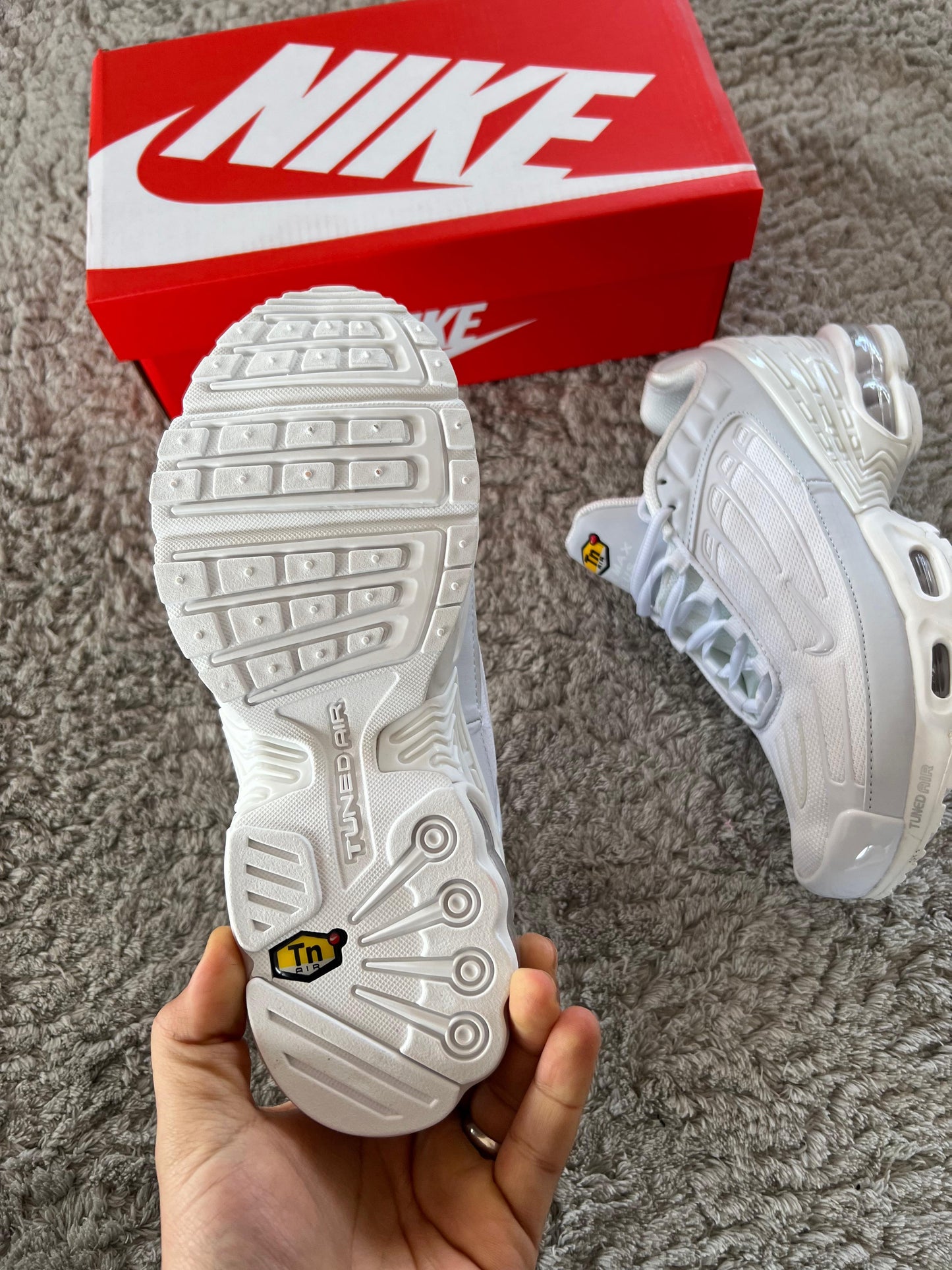 NIKE AIRMAX TUNED 3 - M1