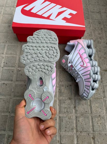NIKE SHOX - MODELO 4