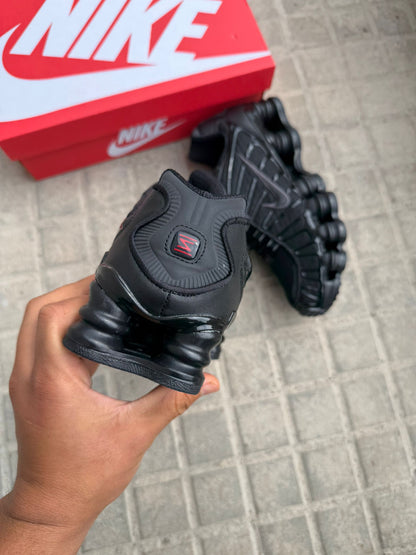 NIKE SHOX - MODELO 1