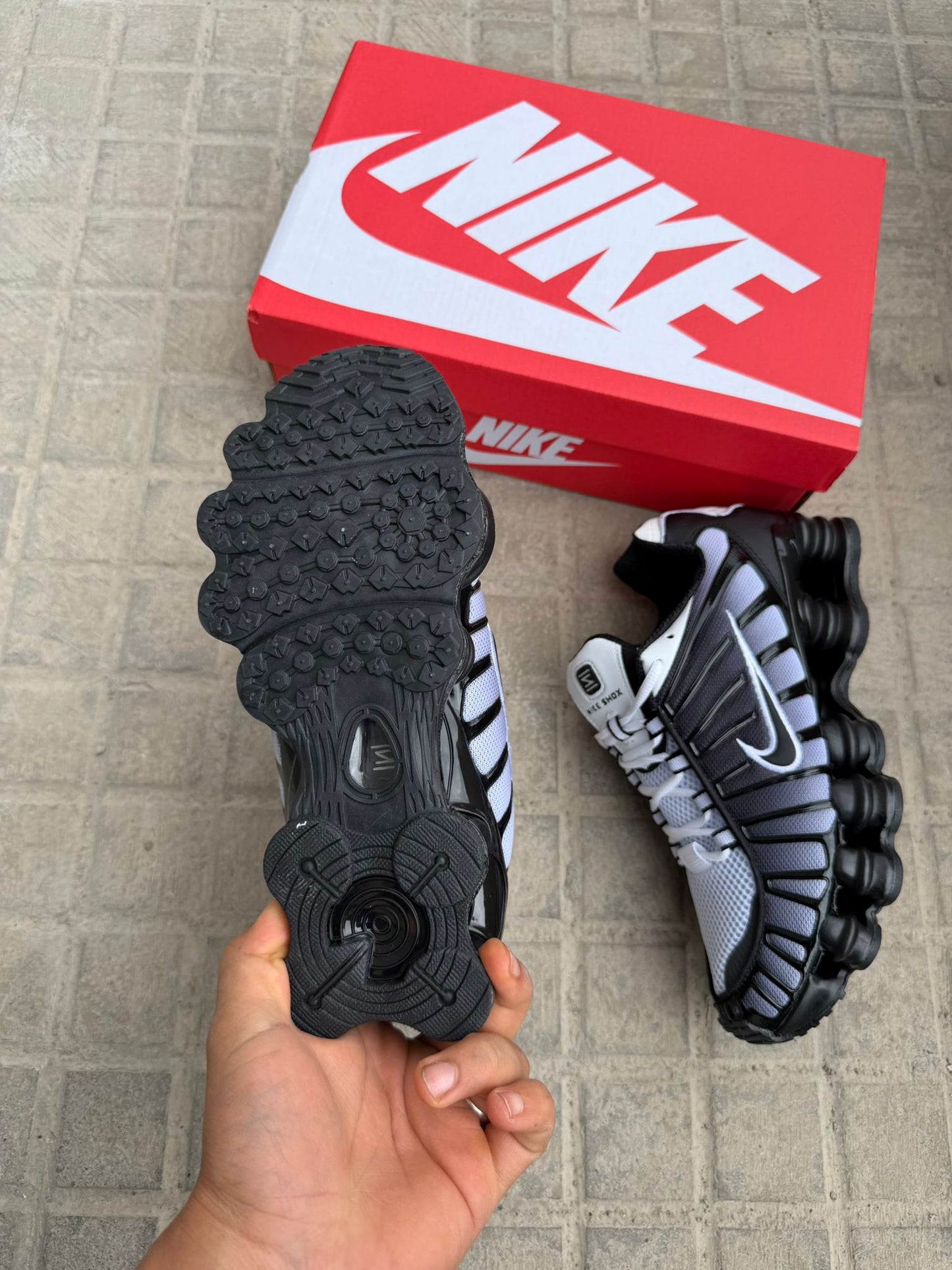 NIKE SHOX 2026 - MODELO 6