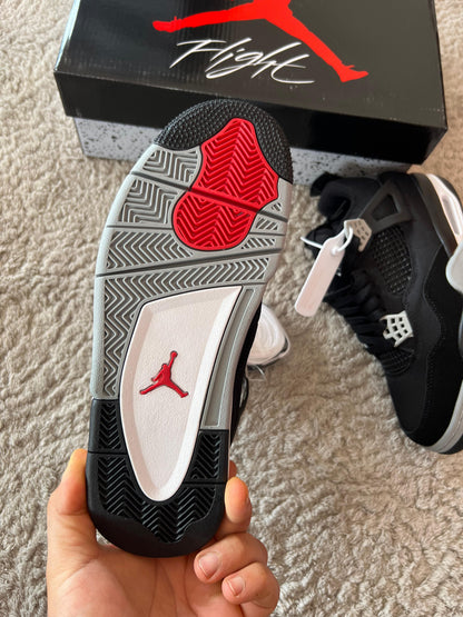 NIKE JORDAN RETRO 4 - M1