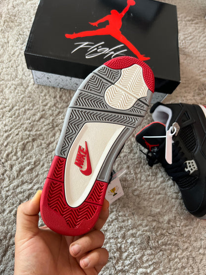 NIKE JORDAN RETRO 4 - M2