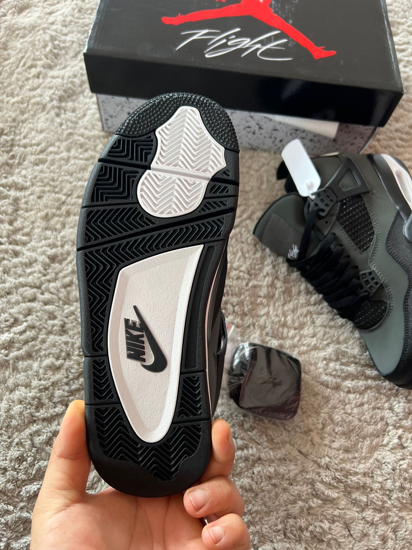 NIKE JORDAN RETRO 4 - M5