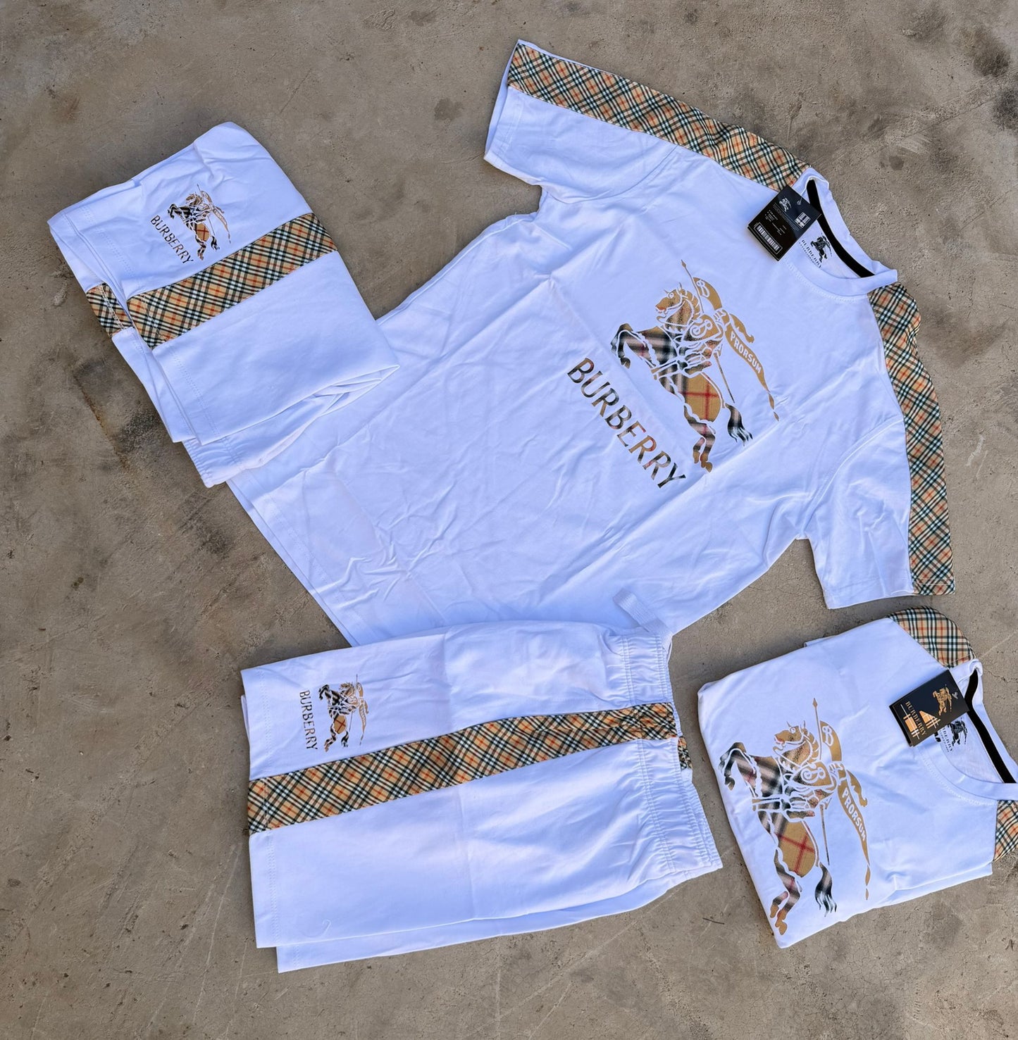 CONJUNTO CORTO - BURBERRY - M1
