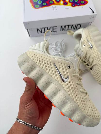 NIKE MIND 002 - MODELO 2