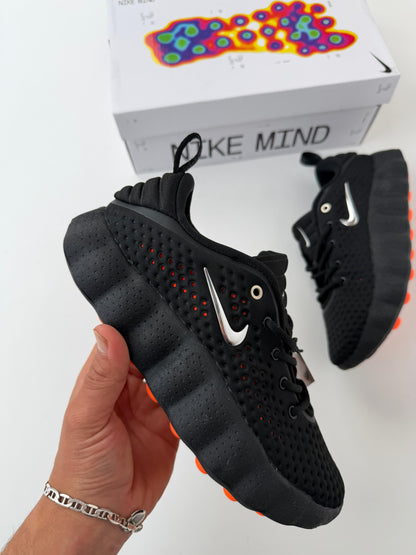 NIKE MIND 002 - MODELO 5