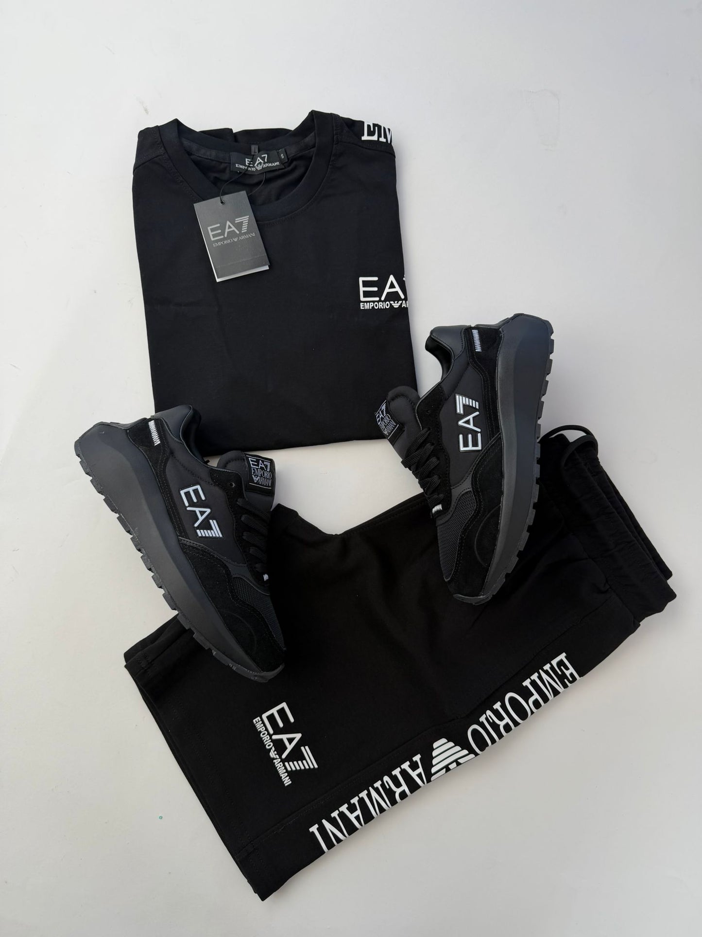 CONJUNTO CORTO - ARMANI - M8