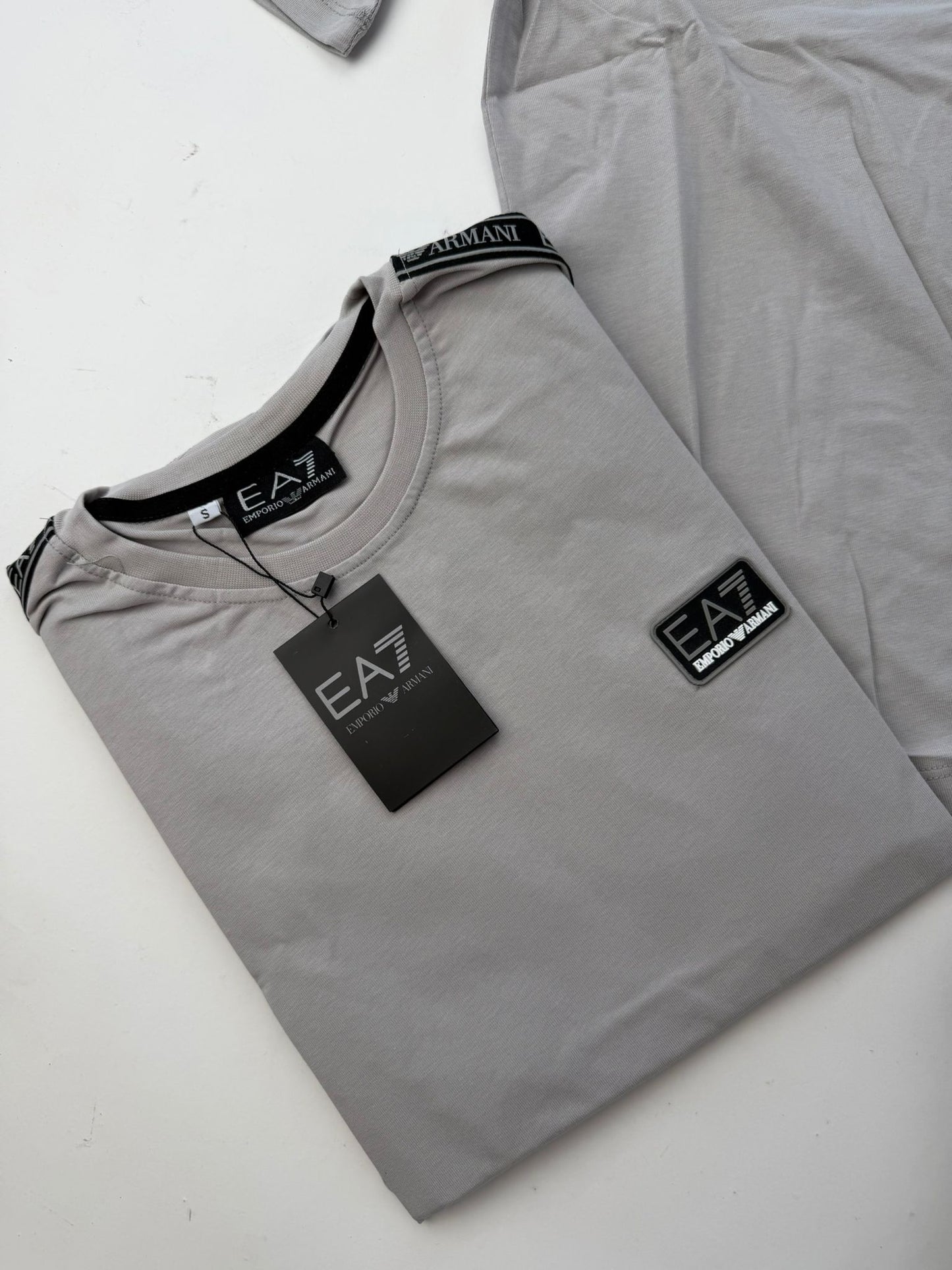 CONJUNTO CORTO - ARMANI - M10