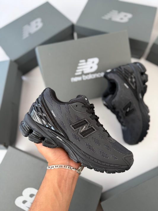 NEW BALANCE FANTOMFIT