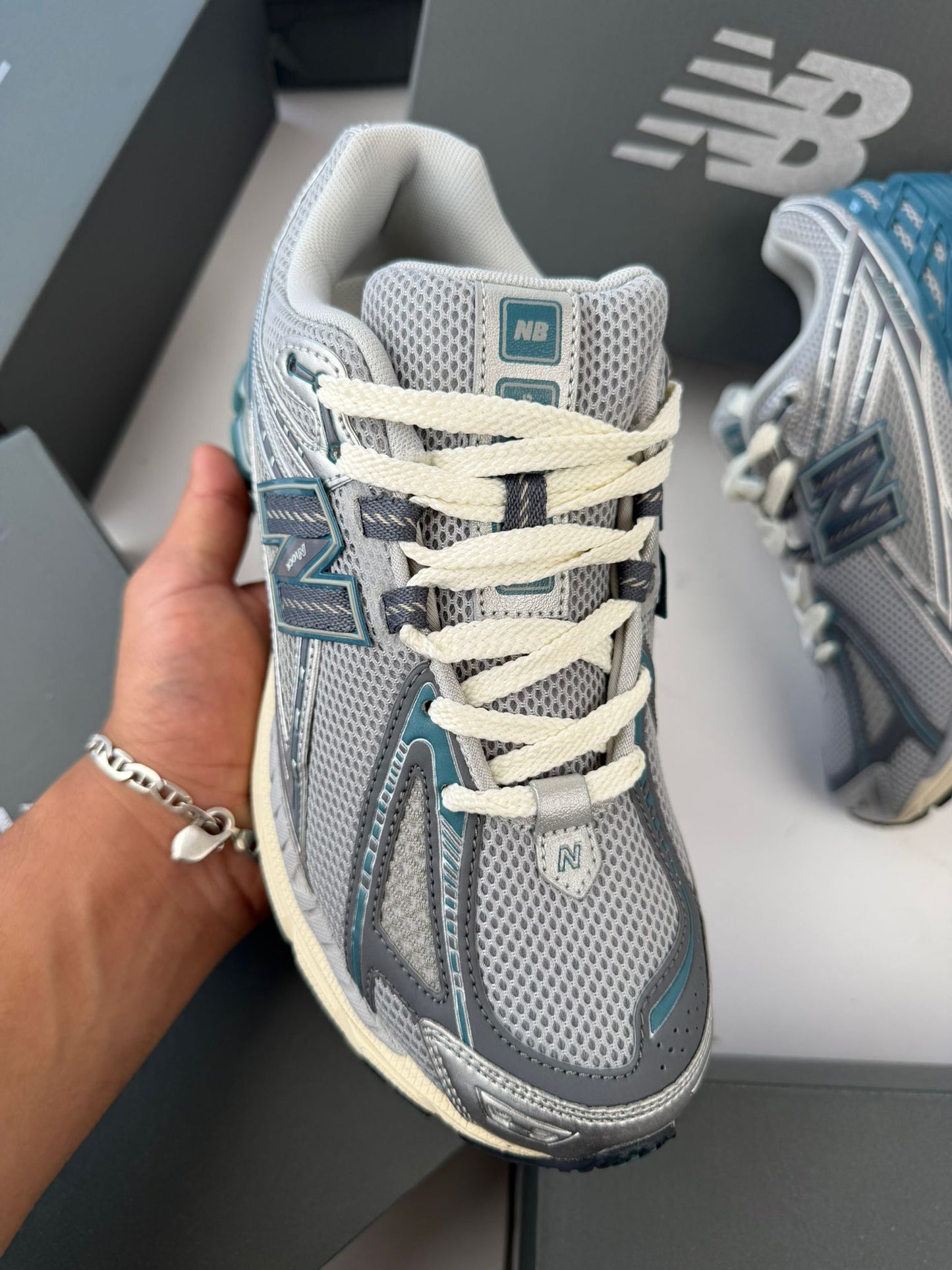 NEW BALANCE 1906R - MODELO 5