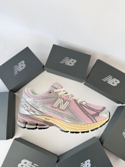 NEW BALANCE 1906R - MODELO 9