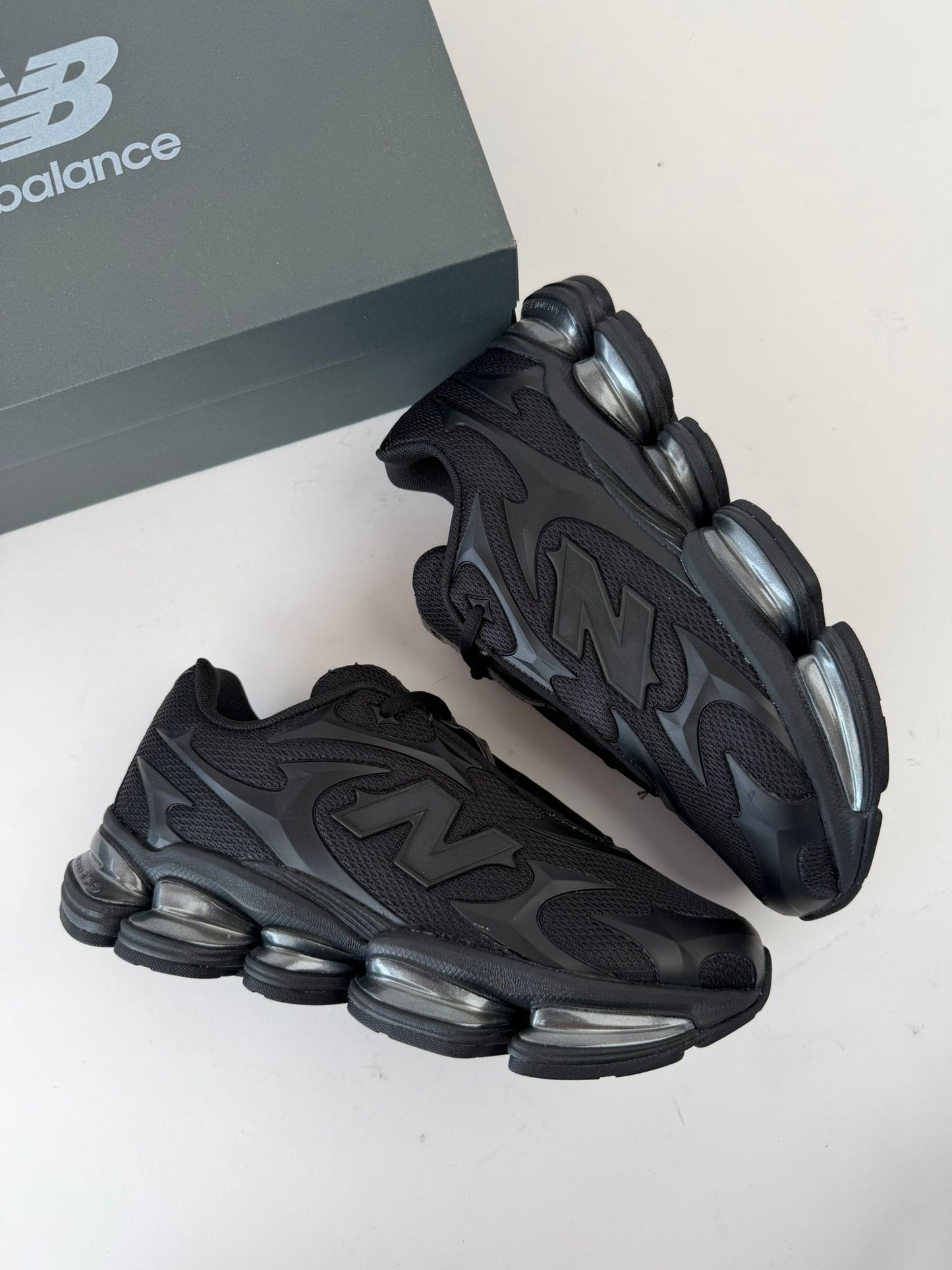 NEW BALANCE ABZORB 2000 - M1