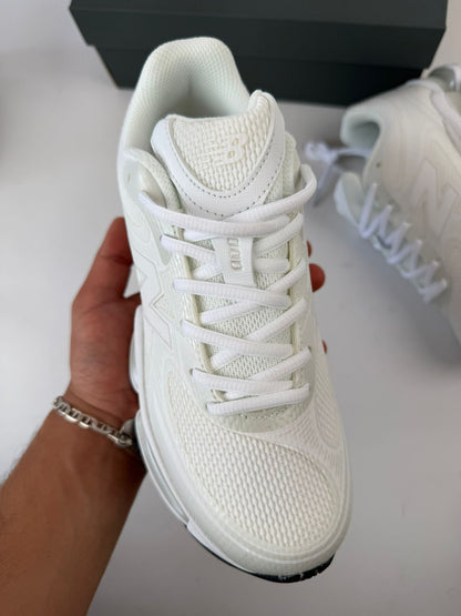 NEW BALANCE ABZORB 2000 - M6
