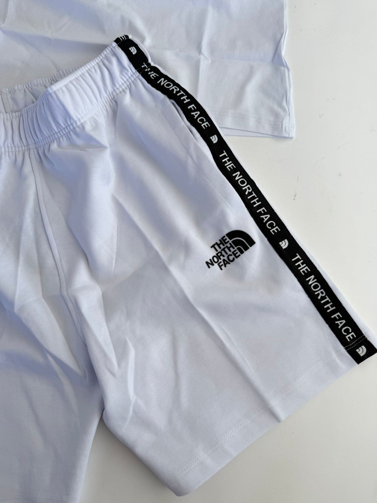 CONJUNTO CORTO -THE NORTH FACE- M4