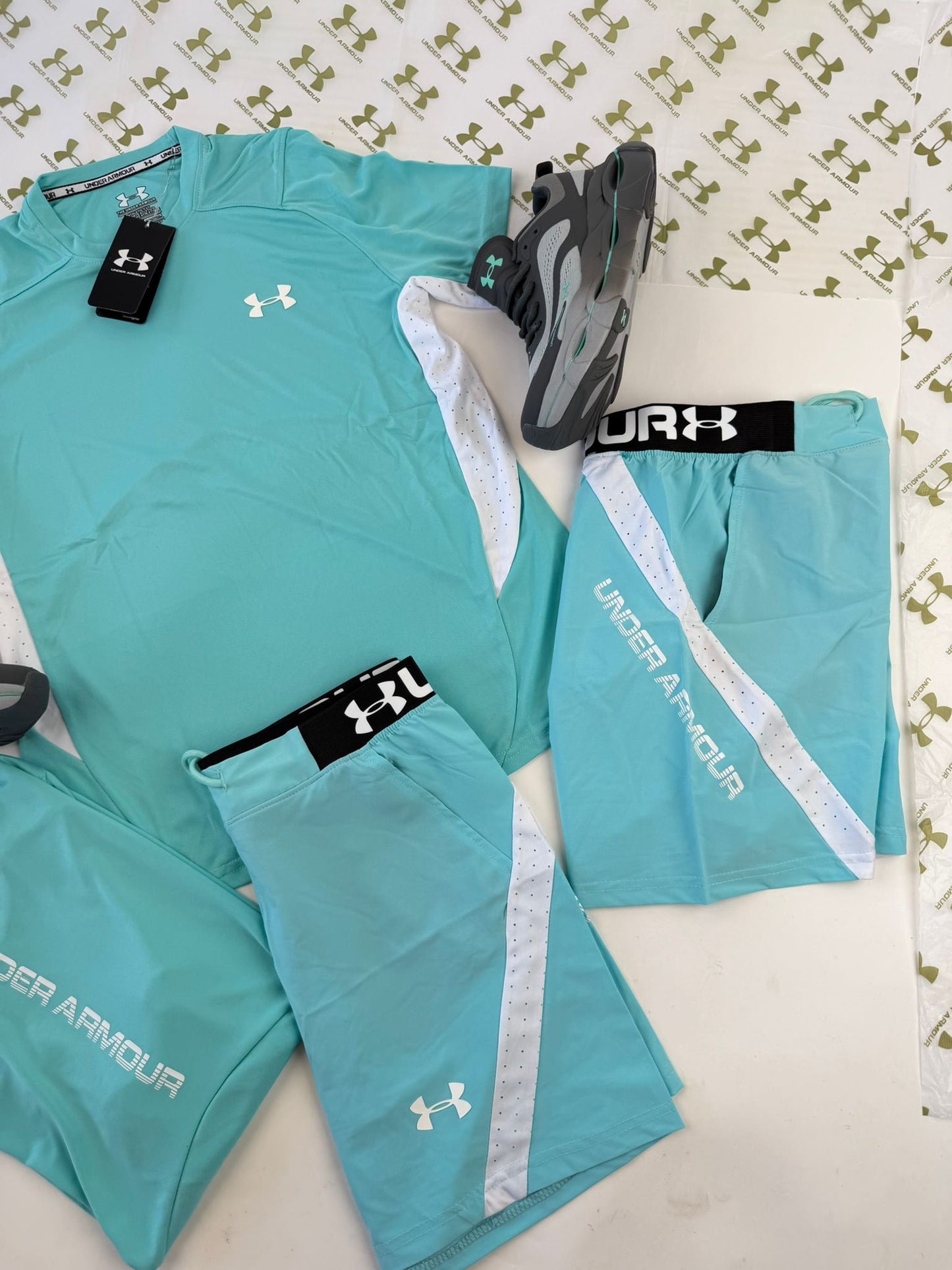 CONJUNTO CORTO - UNDER ARMOUR - M8