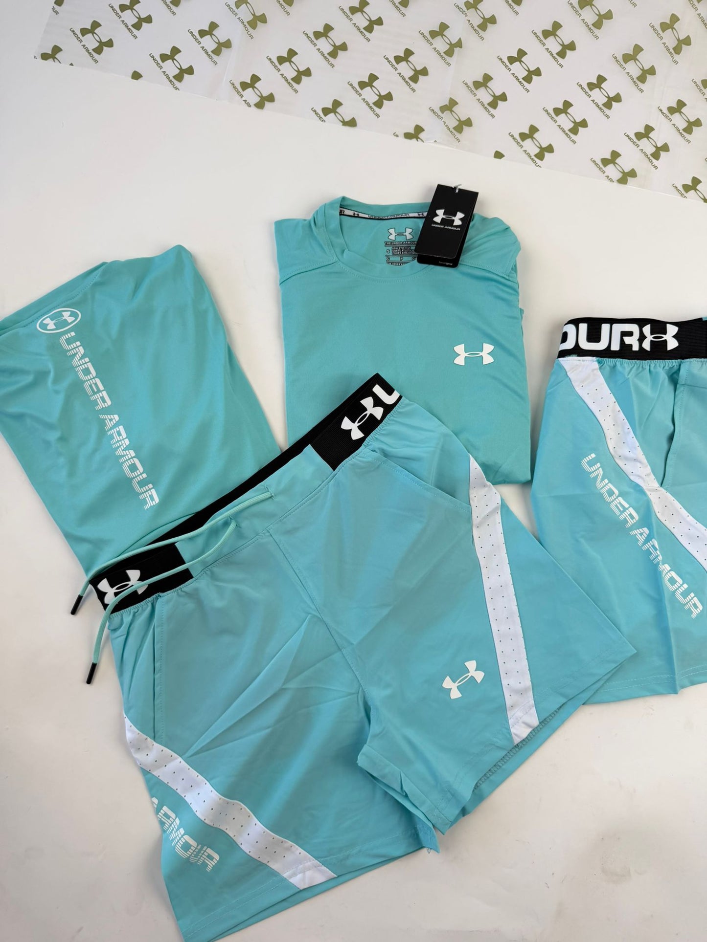CONJUNTO CORTO - UNDER ARMOUR - M2
