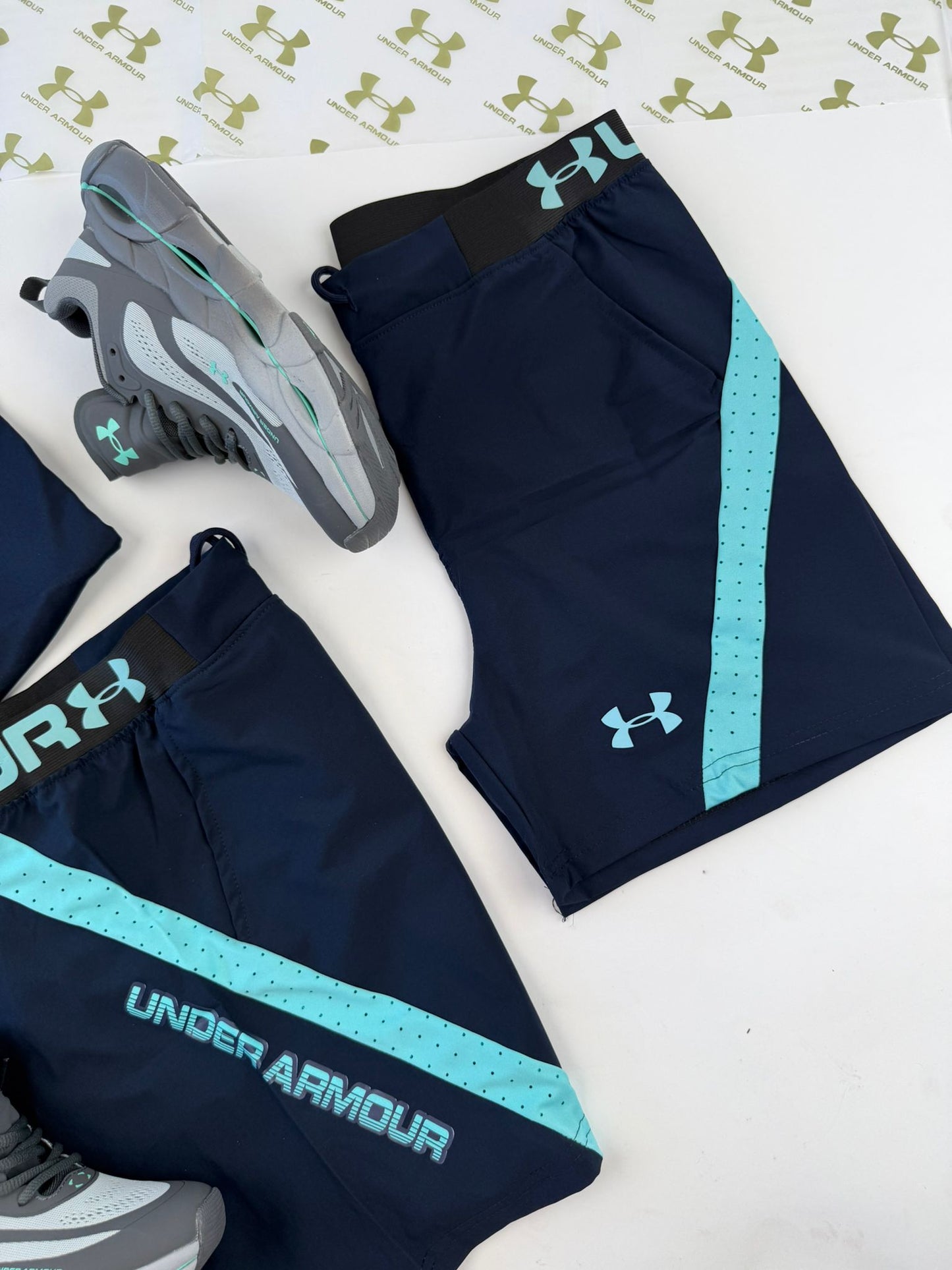 CONJUNTO CORTO - UNDER ARMOUR - M3