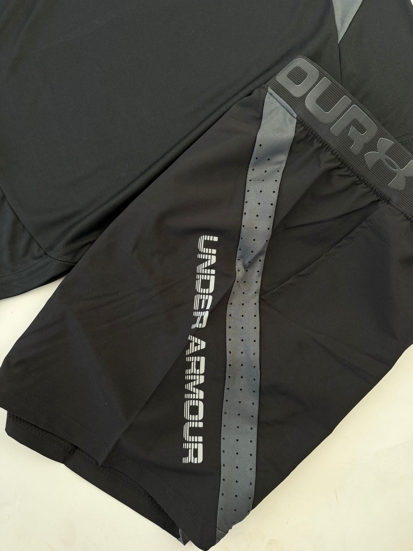 CONJUNTO CORTO - UNDER ARMOUR - M5