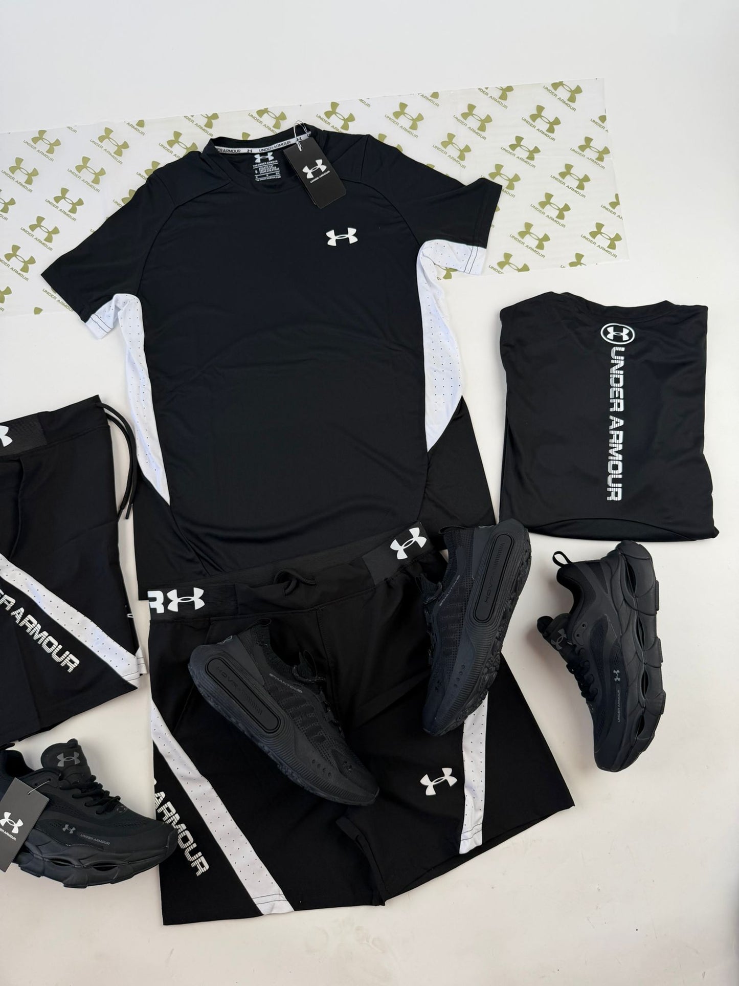 CONJUNTO CORTO - UNDER ARMOUR - M6