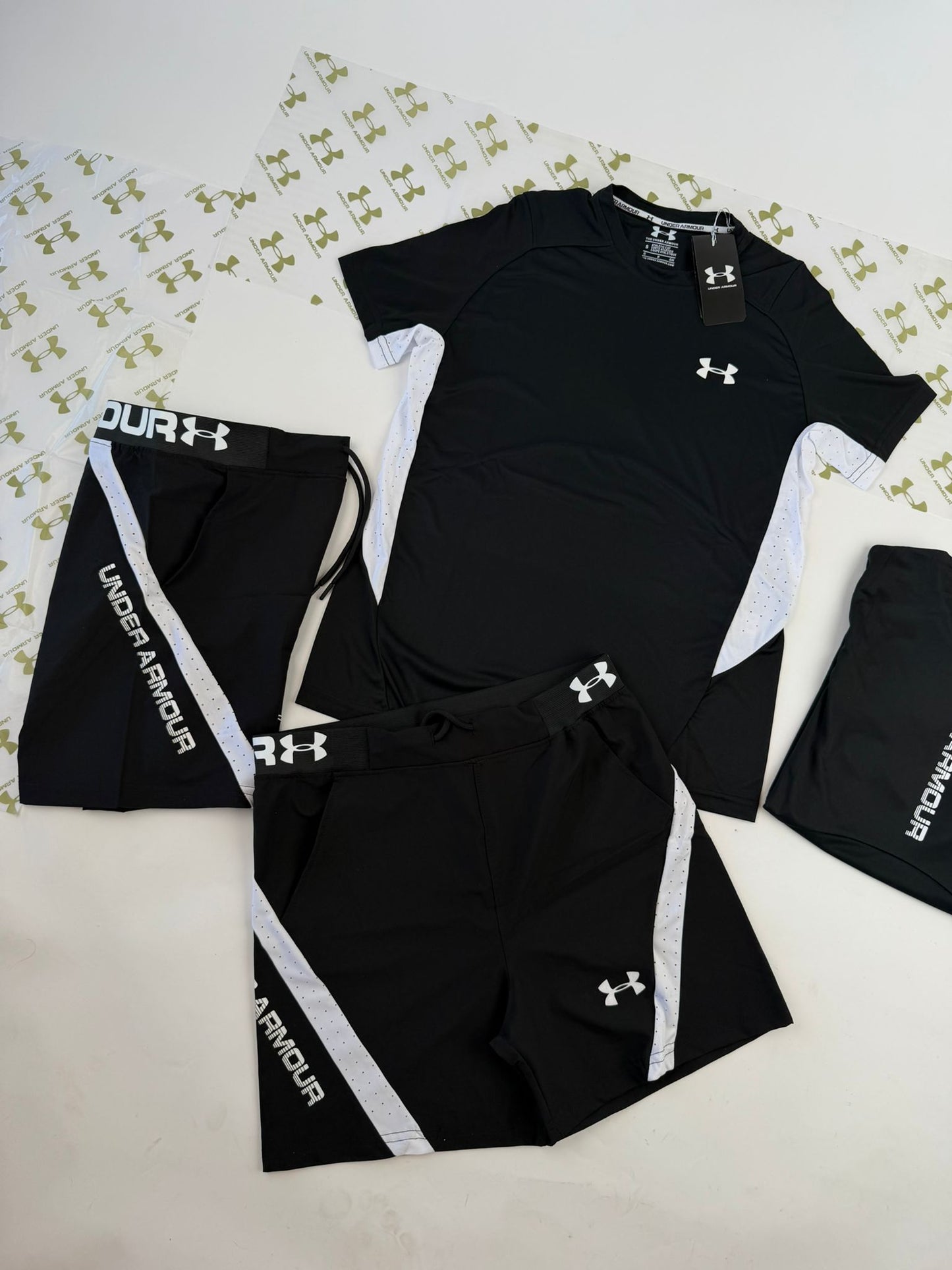 CONJUNTO CORTO - UNDER ARMOUR - M6