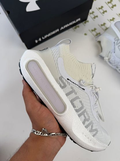 UNDER ARMOUR -STORM- M2