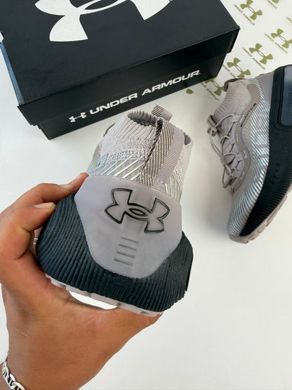 UNDER ARMOUR -STORM- M1
