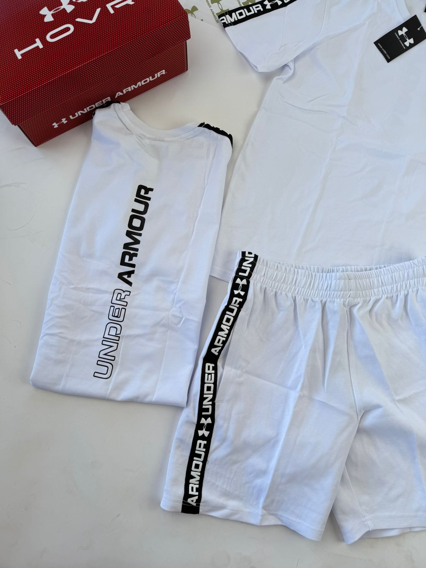 CONJUNTO CORTO - UNDER ARMOUR - M7