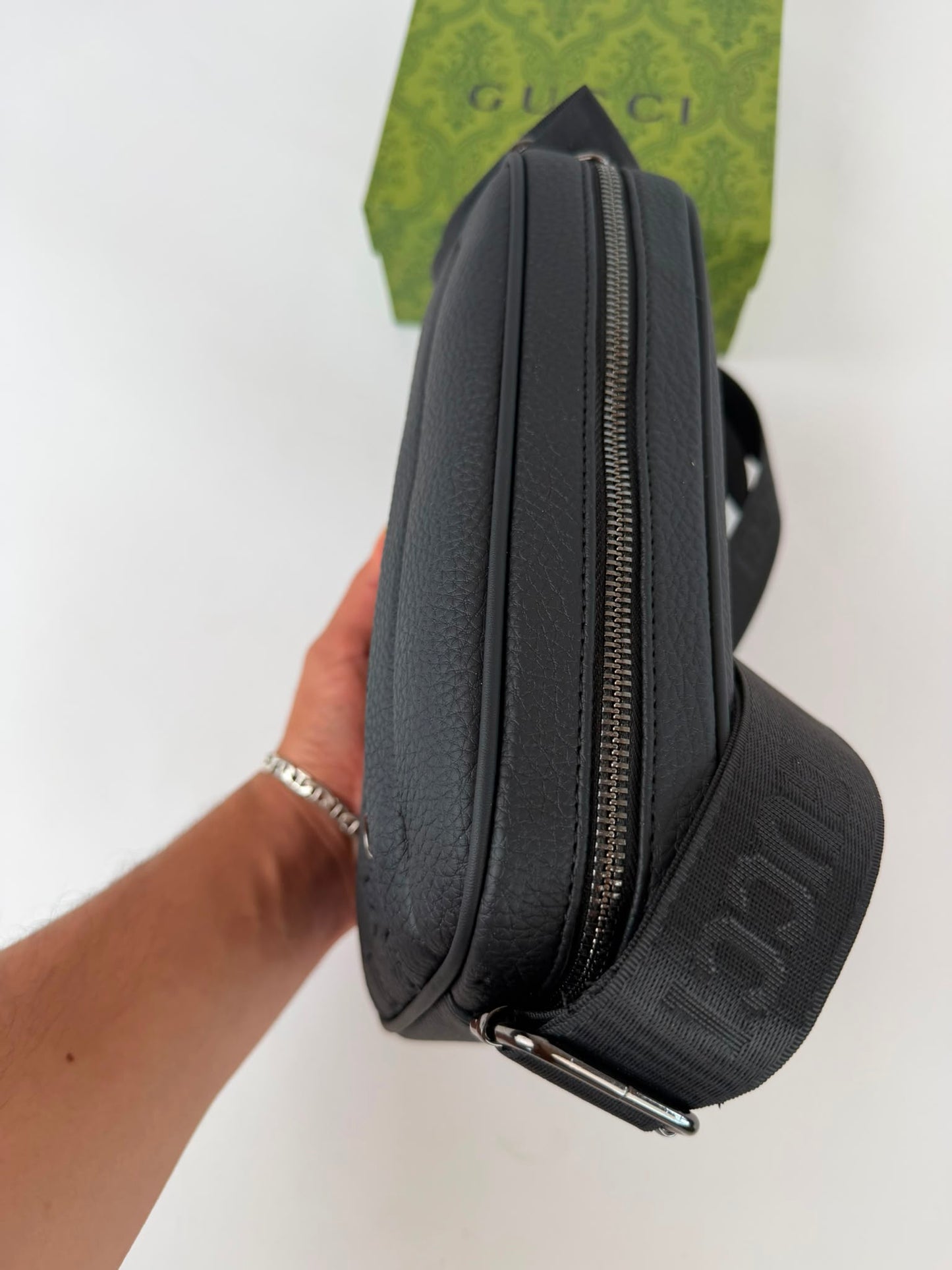 BOLSO HOMBRE - GUCCI - M9