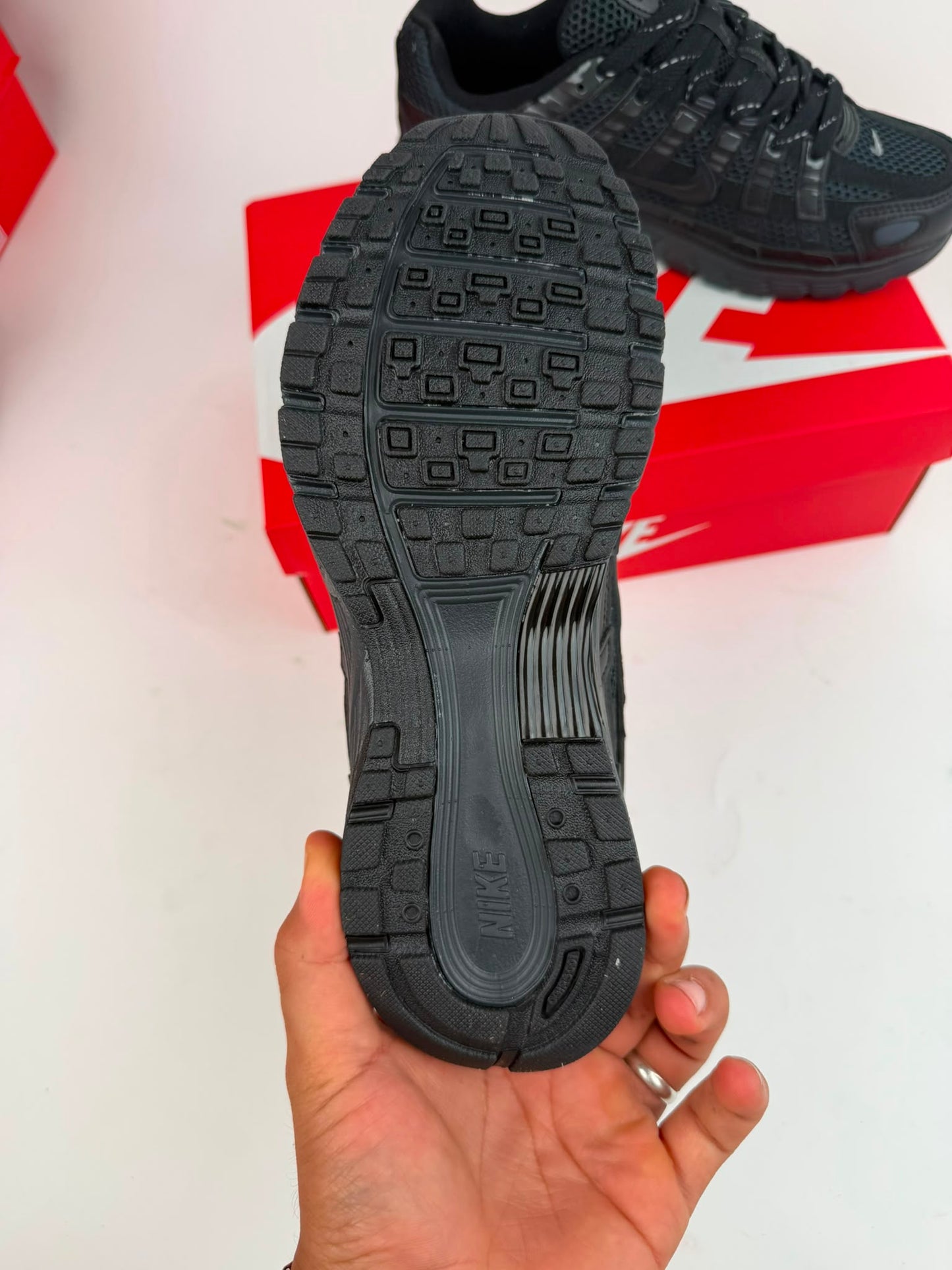 NIKE P6000 - M1