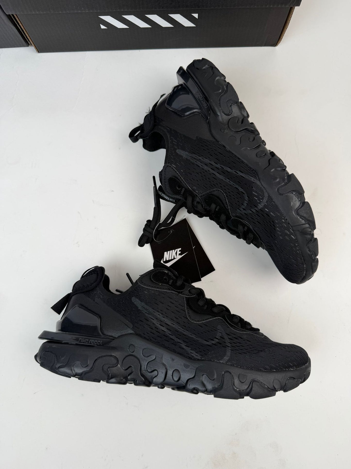 NIKE REACT VISION - M7