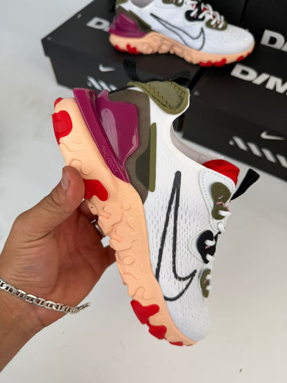 NIKE REACT VISION - M1