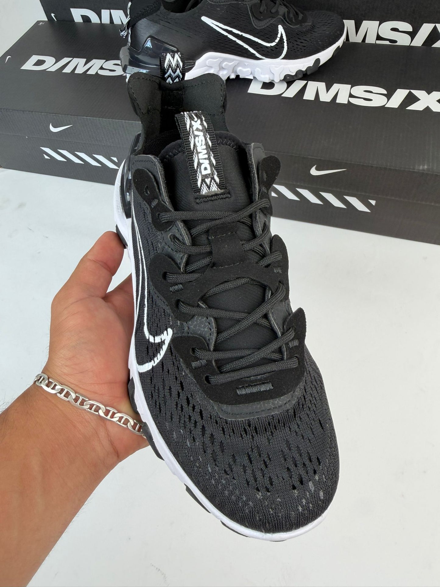 NIKE REACT VISION - M9