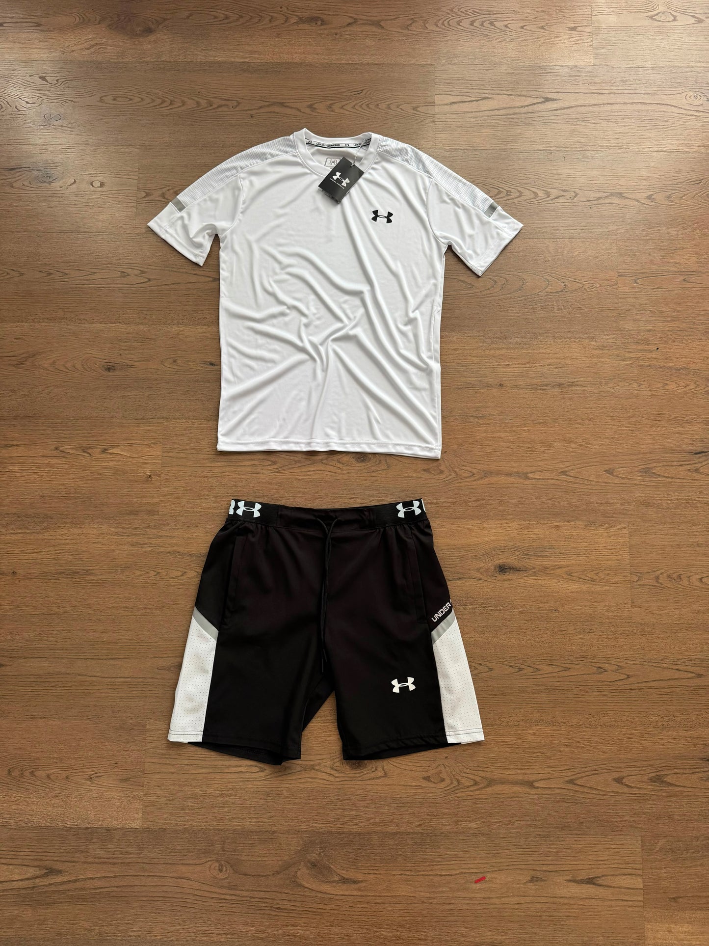 CONJUNTO CORTO - UNDER ARMOUR - M5