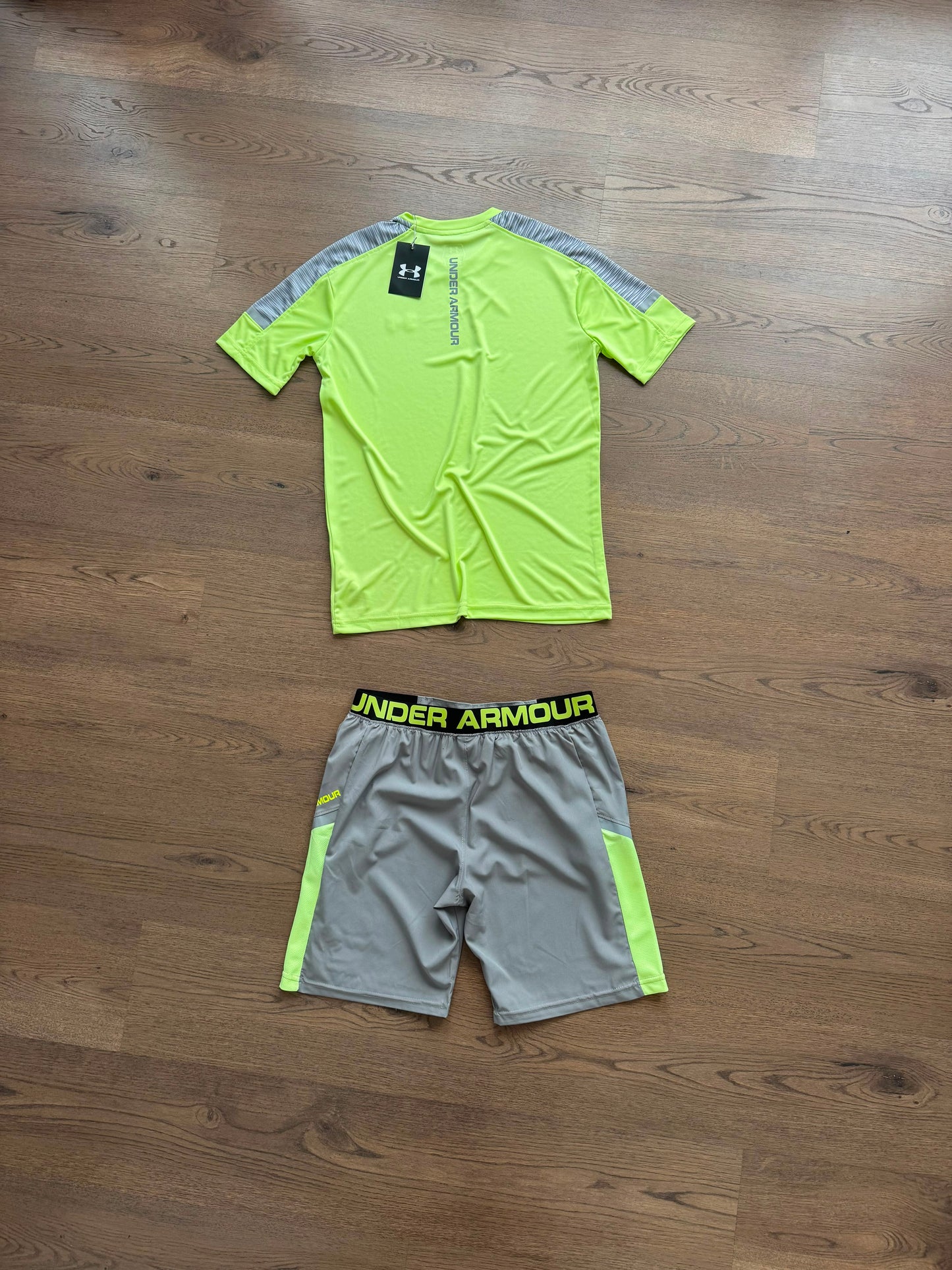 CONJUNTO CORTO - UNDER ARMOUR - M3