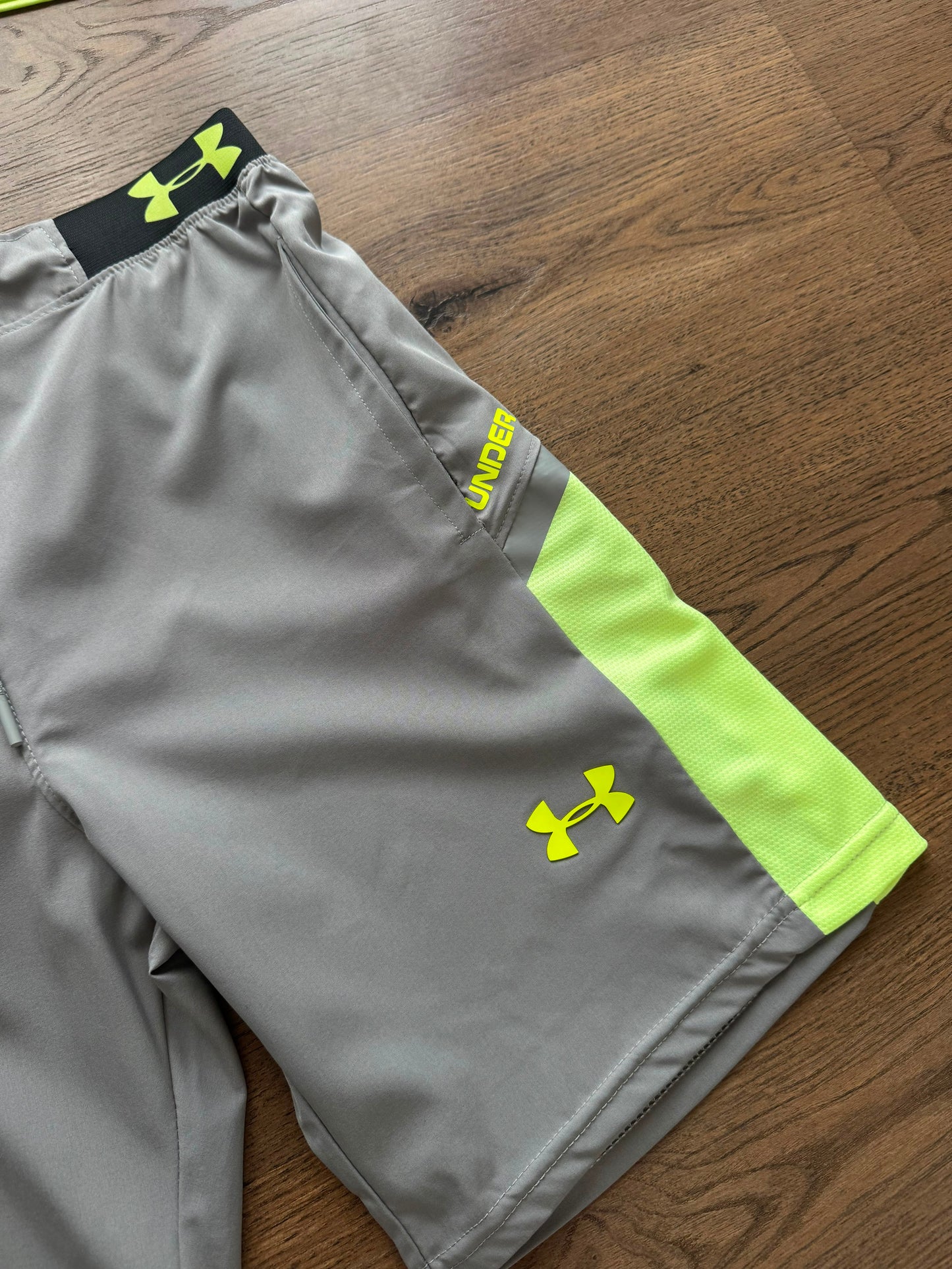 CONJUNTO CORTO - UNDER ARMOUR - M3