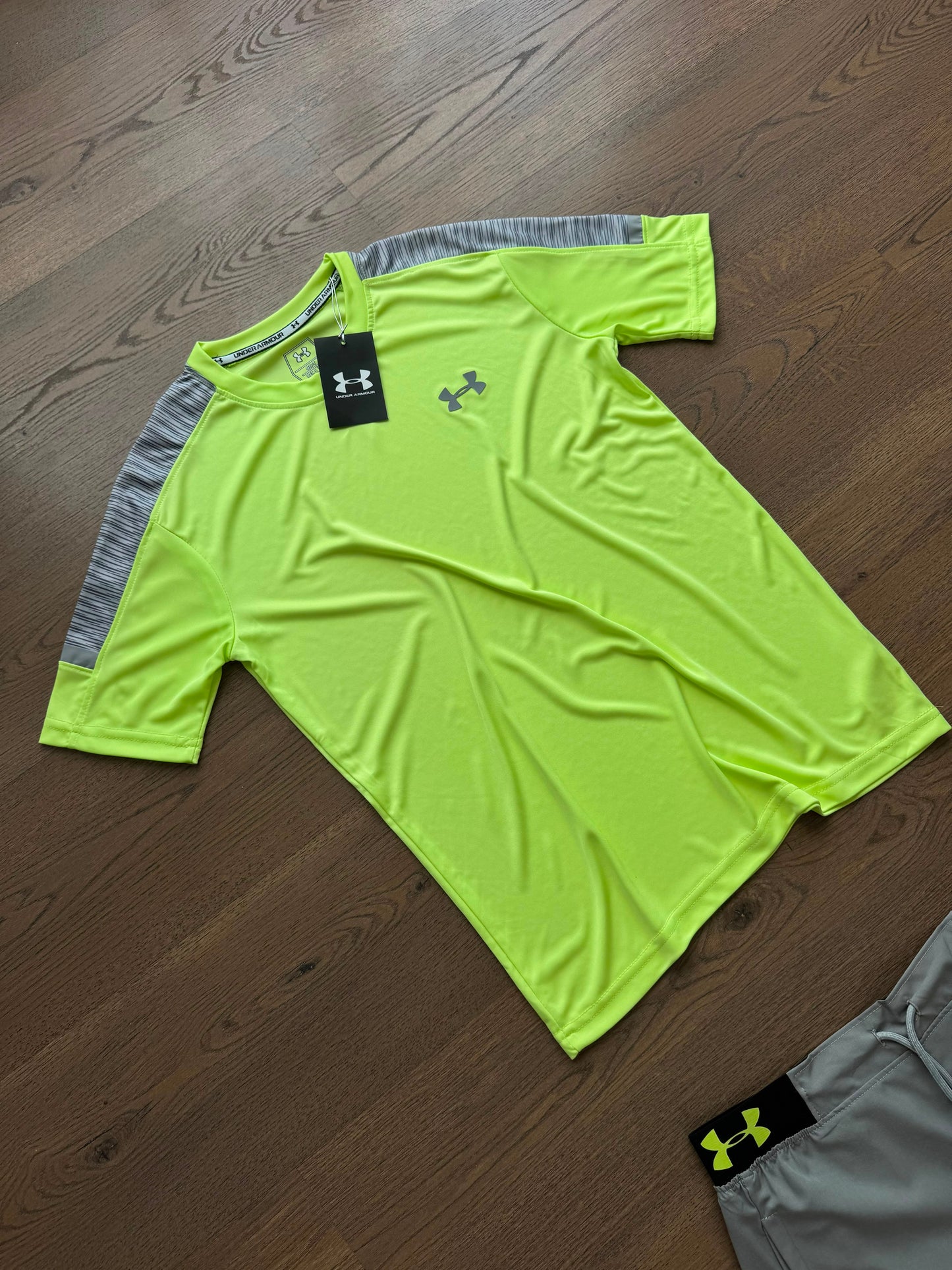 CONJUNTO CORTO - UNDER ARMOUR - M3