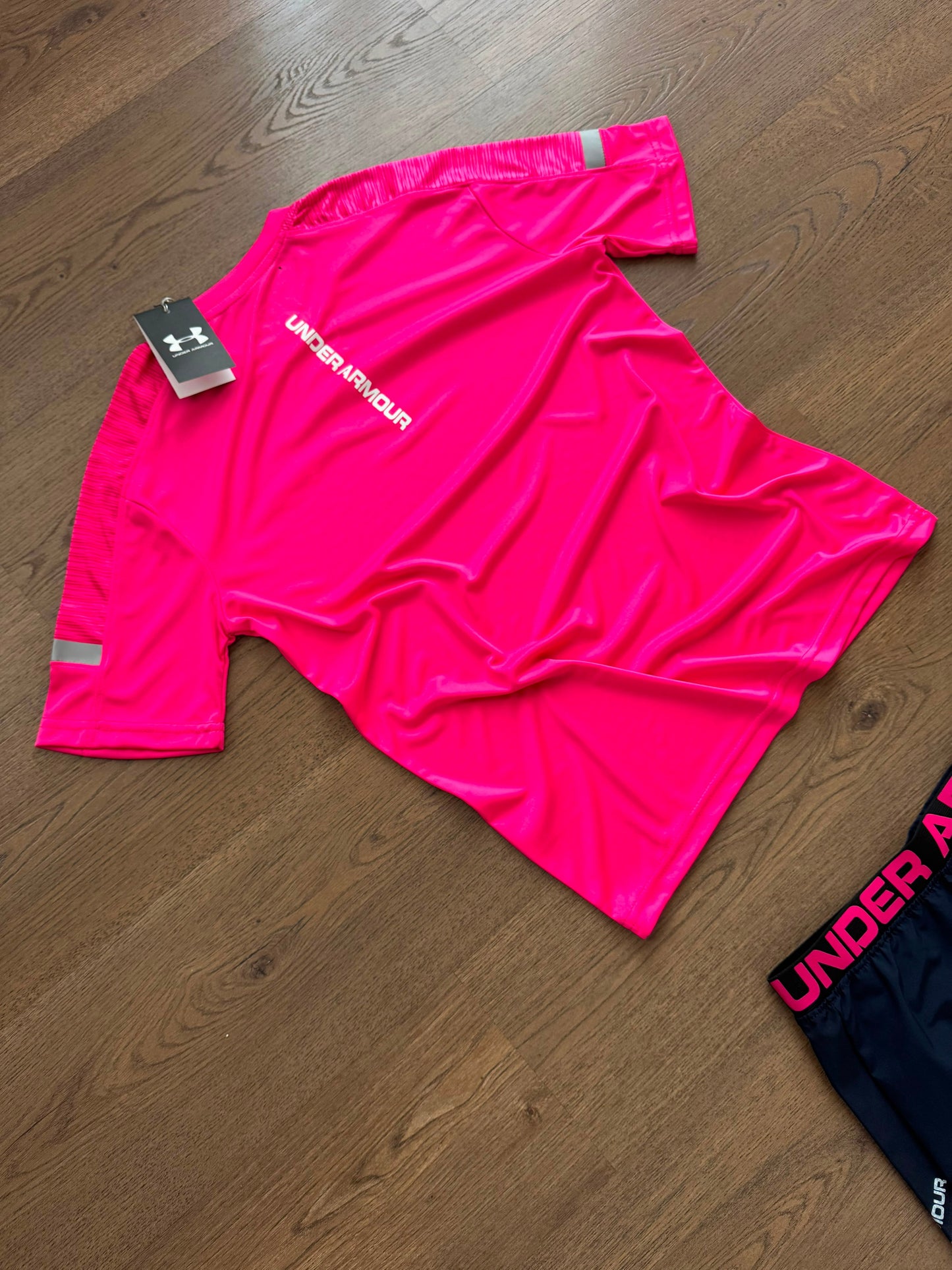CONJUNTO CORTO - UNDER ARMOUR - M2