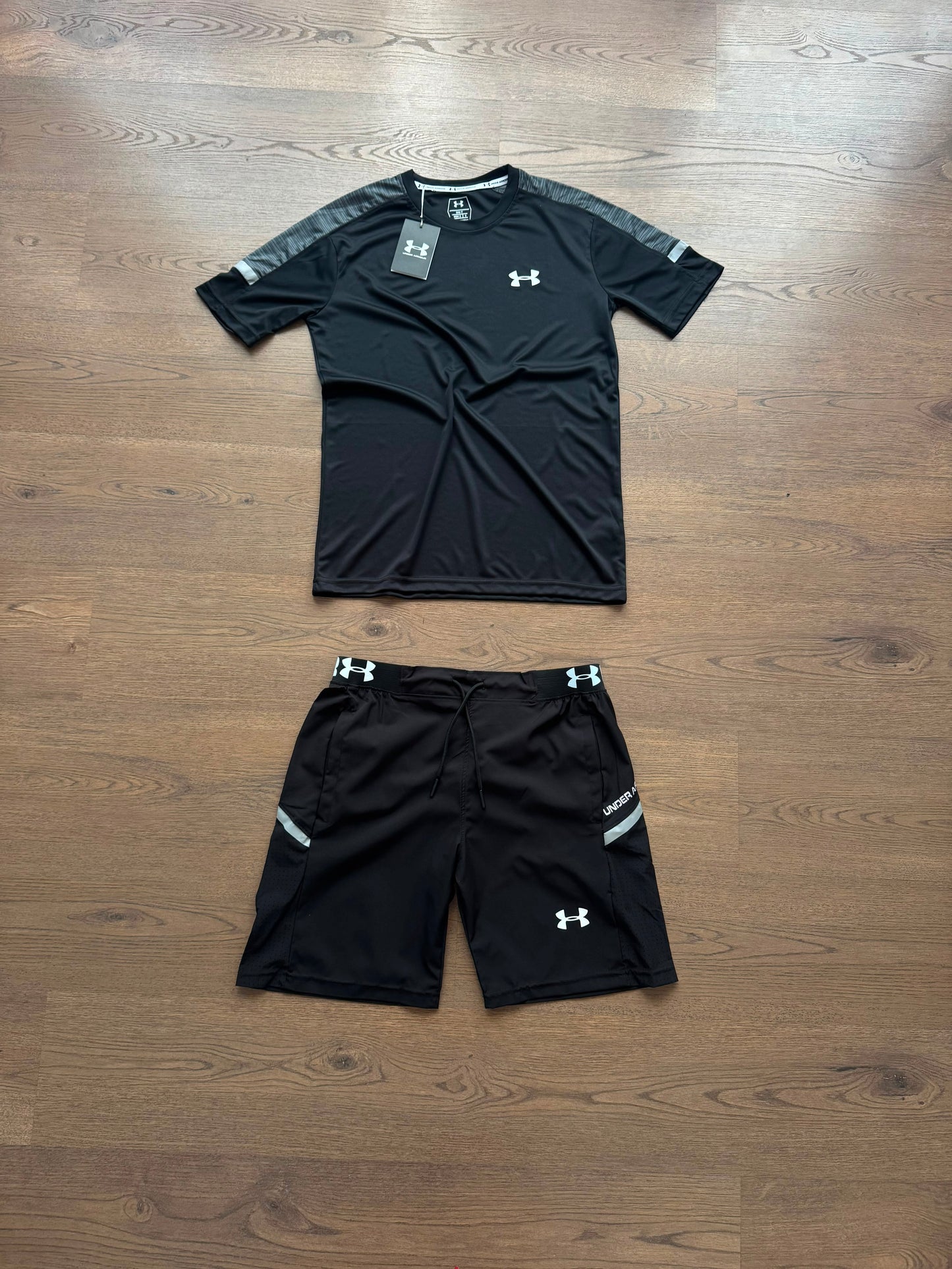 CONJUNTO CORTO - UNDER ARMOUR - M4