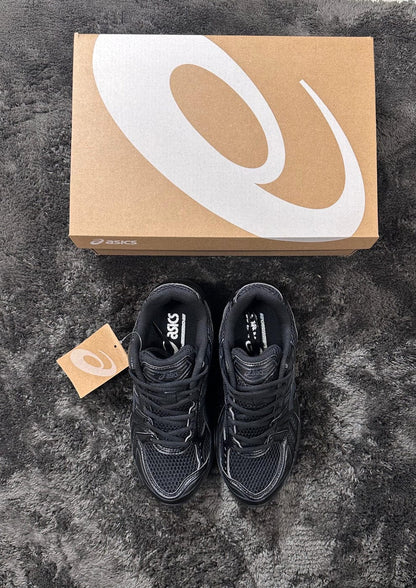 ASICS GEL - KAYANO - MODELO 1