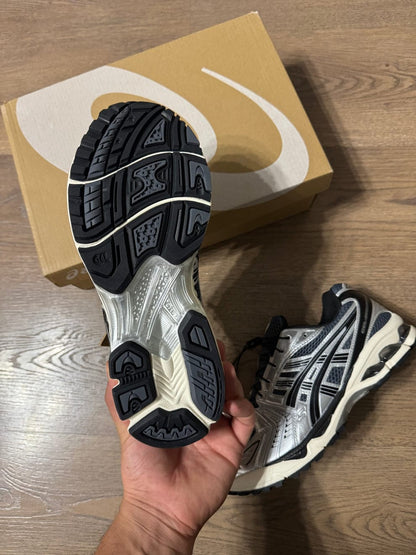 ASICS GEL - KAYANO - MODELO 2
