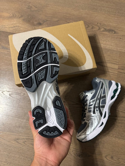 ASICS GEL - KAYANO - MODELO 3