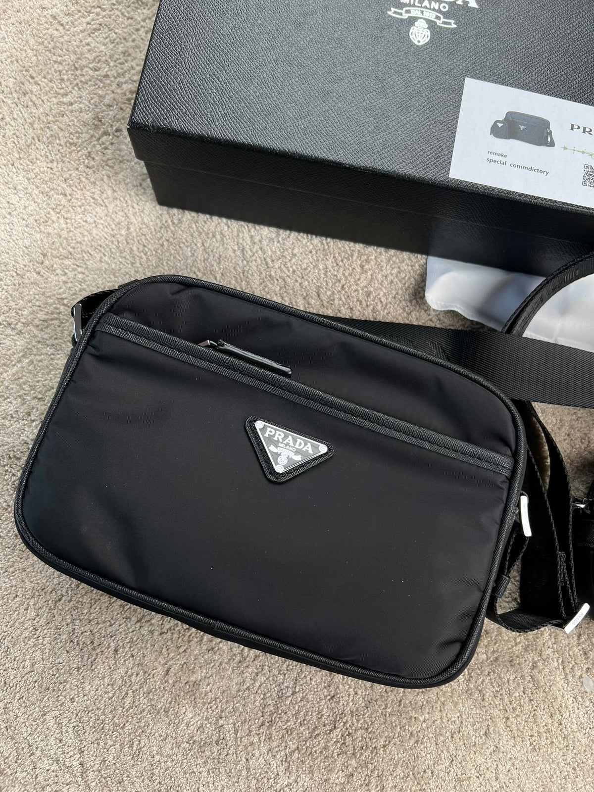 BOLSO HOMBRE - PRADA - M3